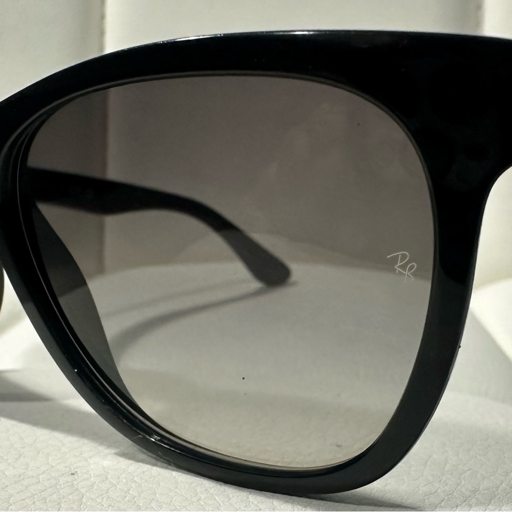 Model Code Rb4184 - image 4